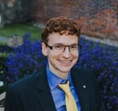 Dr Leigh  Whitehead