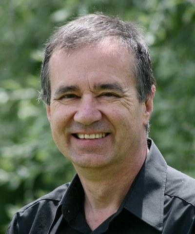 Dr. Peter  Duffett-Smith